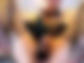calioperoux's Live Sex Cam Show