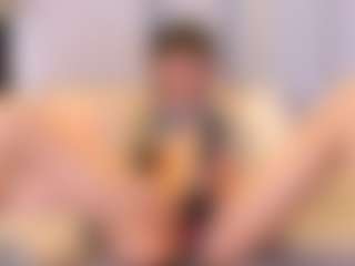 calioperoux's Live Sex Cam Show