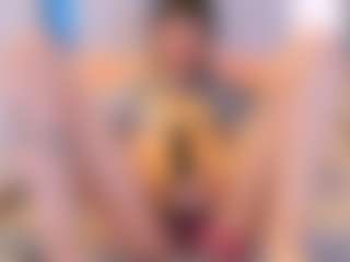Live cam show with calioperoux - Fingering on fapnchat