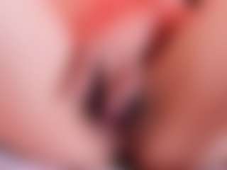 calioperoux's Live Sex Cam Show
