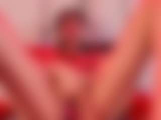 calioperoux's Live Sex Cam Show