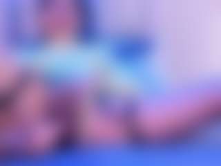 calioperoux's Live Sex Cam Show