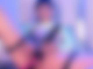 calioperoux's Live Sex Cam Show