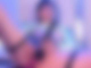 calioperoux's Live Sex Cam Show