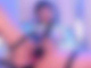 calioperoux's Live Sex Cam Show