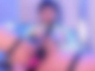 calioperoux's Live Sex Cam Show