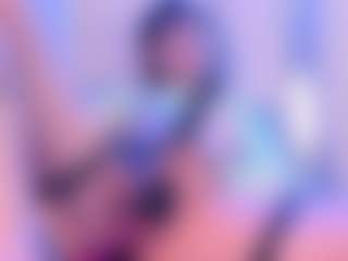 calioperoux's Live Sex Cam Show