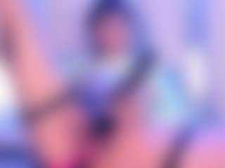 calioperoux's Live Sex Cam Show