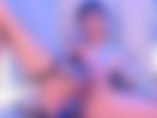 calioperoux's Live Sex Cam Show