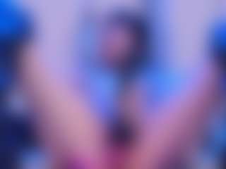 calioperoux's Live Sex Cam Show
