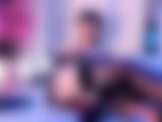 calioperoux's Live Sex Cam Show