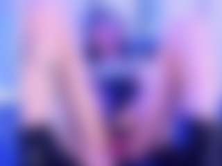 calioperoux's Live Sex Cam Show