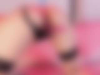 calioperoux's Live Sex Cam Show