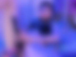 calioperoux's Live Sex Cam Show
