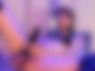 Live cam show with calioperoux - Deepthroat on CamClone