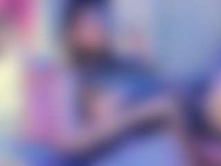 calioperoux's Live Sex Cam Show