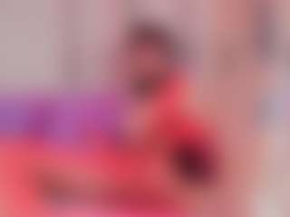calioperoux's Live Sex Cam Show