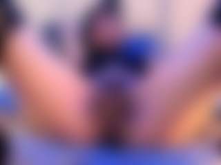 calioperoux's Live Sex Cam Show