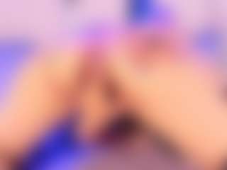 calioperoux's Live Sex Cam Show