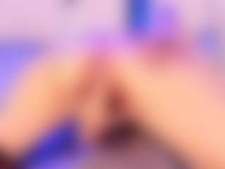 calioperoux's Live Sex Cam Show