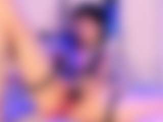 calioperoux's Live Sex Cam Show