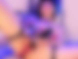 calioperoux's Live Sex Cam Show