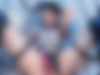 Live cam show with calioperoux - Skinny on Camsoda