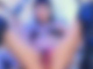 calioperoux's Live Sex Cam Show