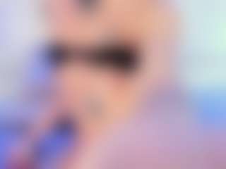 calioperoux's Live Sex Cam Show