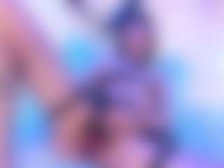 calioperoux's Live Sex Cam Show