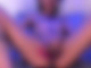 calioperoux's Live Sex Cam Show