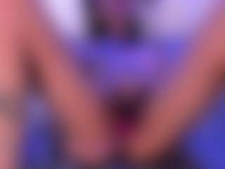 calioperoux's Live Sex Cam Show