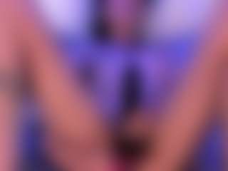 calioperoux's Live Sex Cam Show