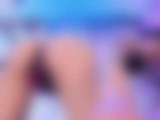 calioperoux's Live Sex Cam Show