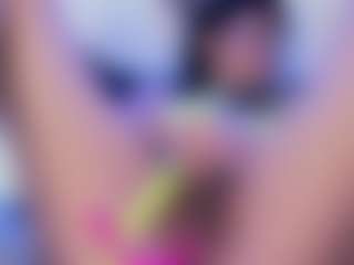 calioperoux's Live Sex Cam Show