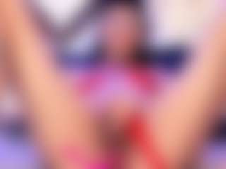 calioperoux's Live Sex Cam Show
