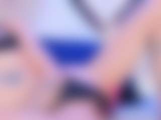 calioperoux's Live Sex Cam Show
