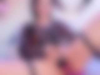calioperoux's Live Sex Cam Show