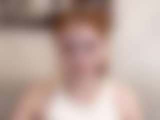 Live cam show with ChinPruyn - Red Hair on Chatstar