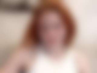 Live cam show with ChinPruyn - Granny on sexylive.show