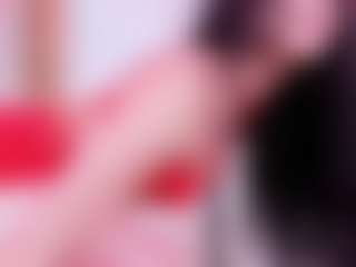 Live cam show with KendallRogers - Brown Hair on AdultVida.com