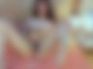 Live cam show with KendallRogers - Brown Hair on Fling VIP Chat