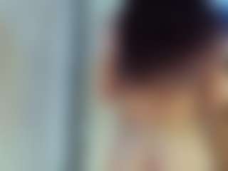 Live cam show with KendallRogers - Ebony on Dolls Live