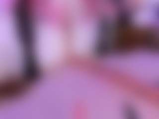 Live cam show with KendallRogers - Amateur Brown Hair on Taboo Cams XXX