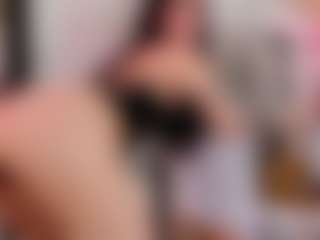 Live cam show with KendallRogers - Public Brown Hair on nudelive.tv