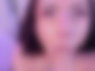 Live cam show with KendallRogers - Squirt on studioflirtlive.com