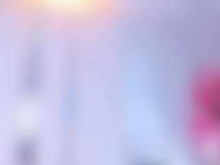 Live cam show with KendallRogers - Public Brown Hair on luckytryst.com