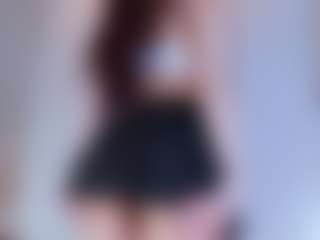 Live cam show with KendallRogers - Amateur Brown Hair on Cam Slut