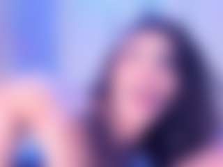 Live cam show with KendallRogers - Brown Eyes on Camsoda