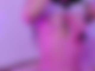 Live cam show with KendallRogers - Drinking on StripNow